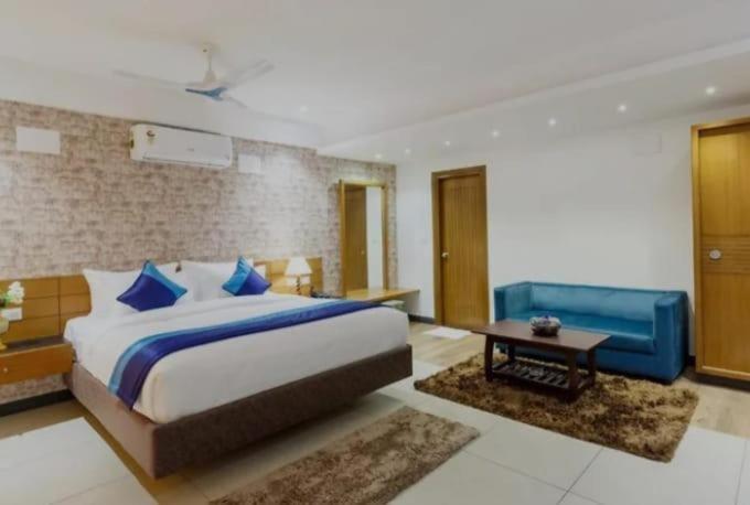 Hotel Rosewood Near Delhi Airport Nova Deli Exterior foto